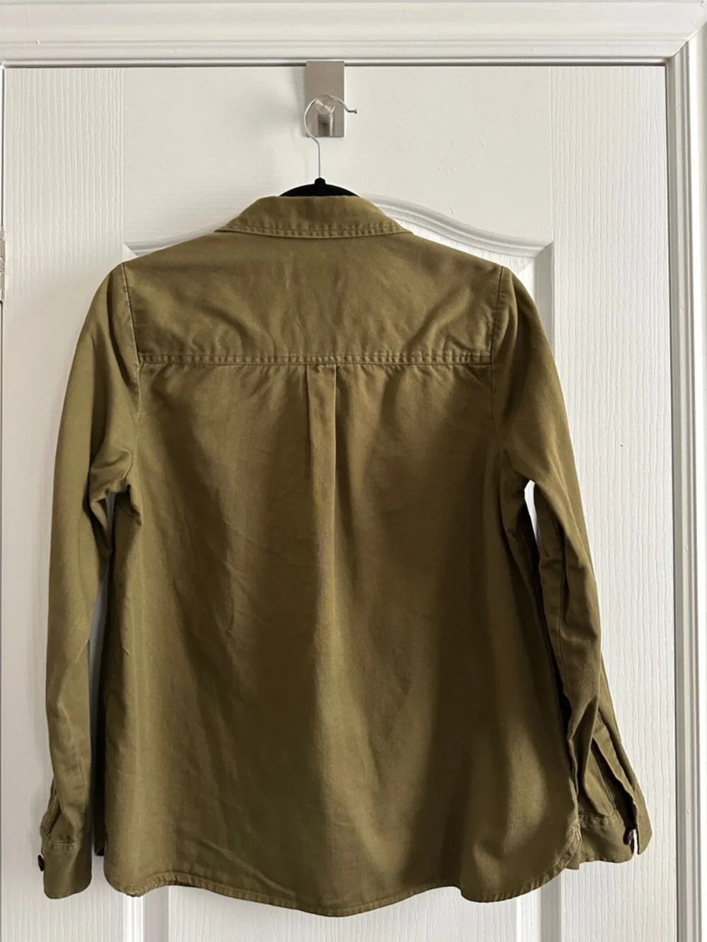 Old Navy Classic Shirt Jacket in Olive - Picture 6 of 8
